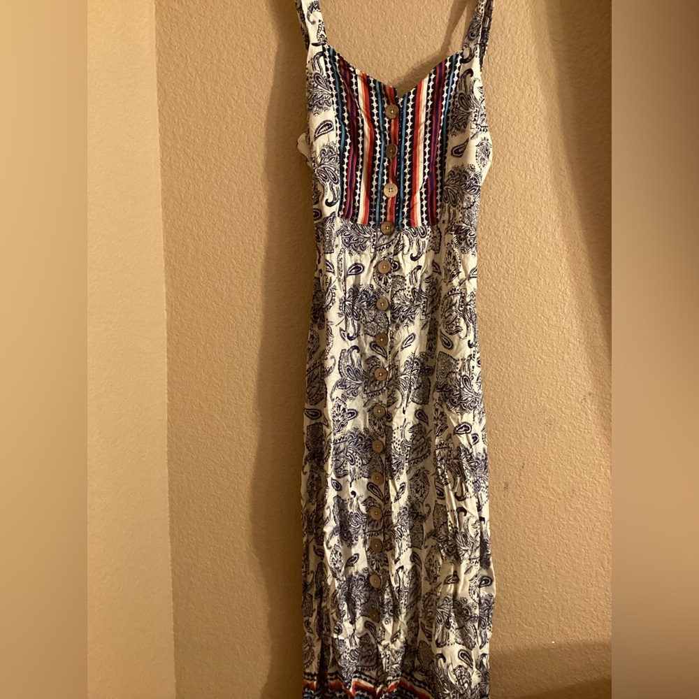 Button Down Paisley Maxi Dress - Picture 2 of 5
